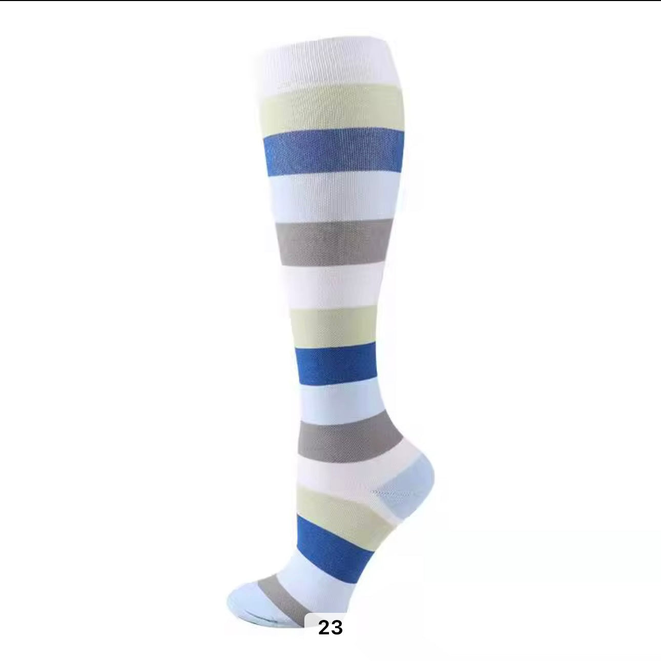 Soaring Essential Socks